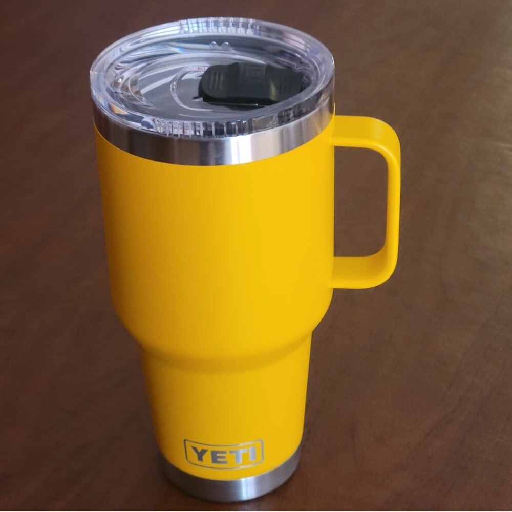 YETI 30 oz Travel Mug Alpine Yellow